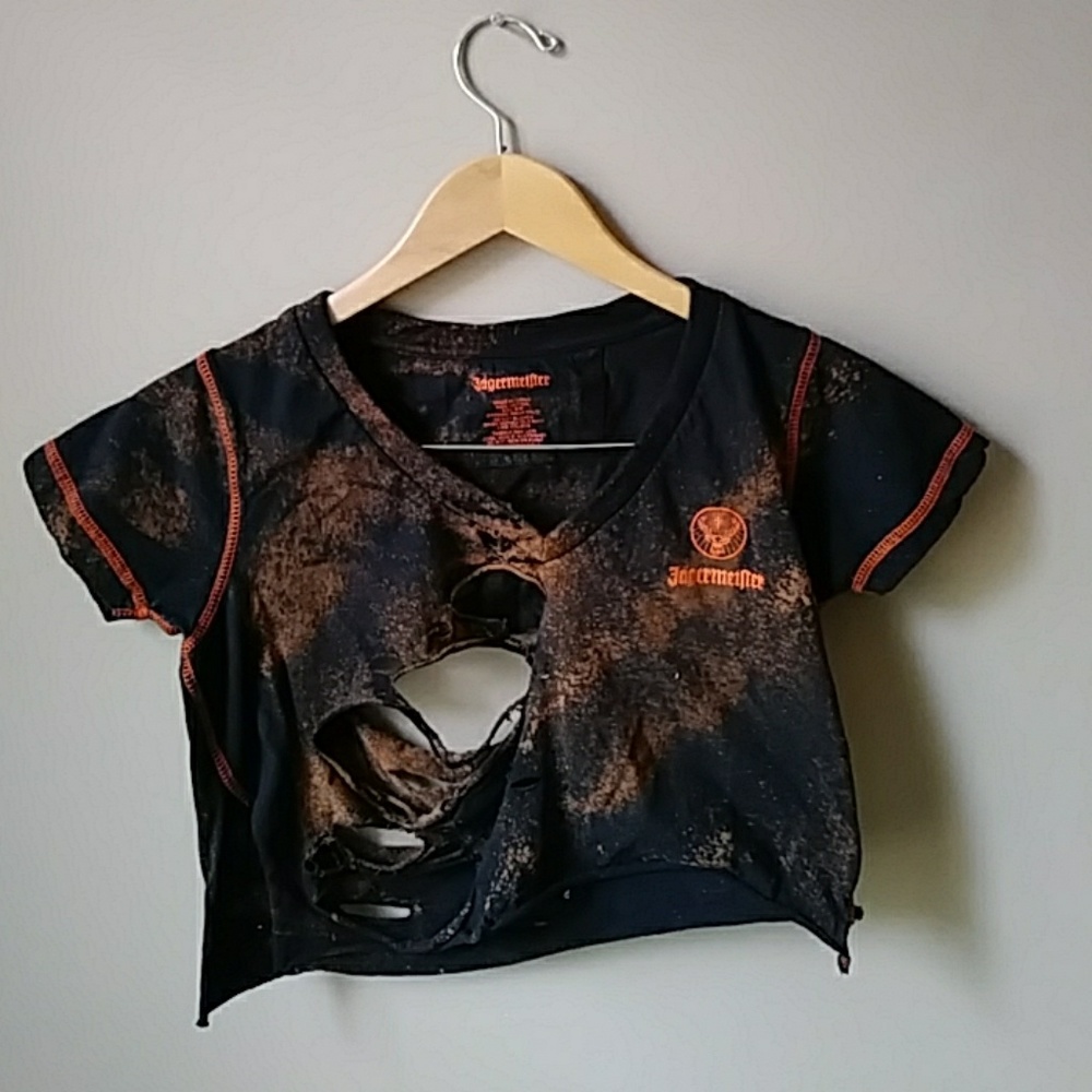 Custom crop grunge tshirt sz sm to med