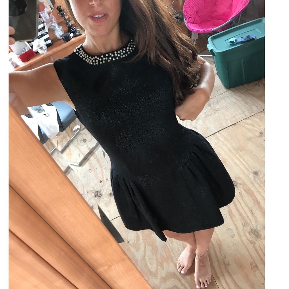 Forever XXI Short Black/ Cream Pearl Dress