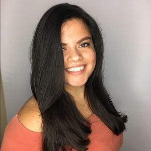 Meet your Posher, Abigail