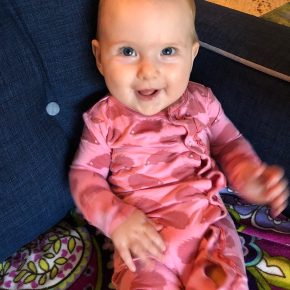 Please read! ⭐️ Meet your Posher, Maren! - Picture 6 of 7