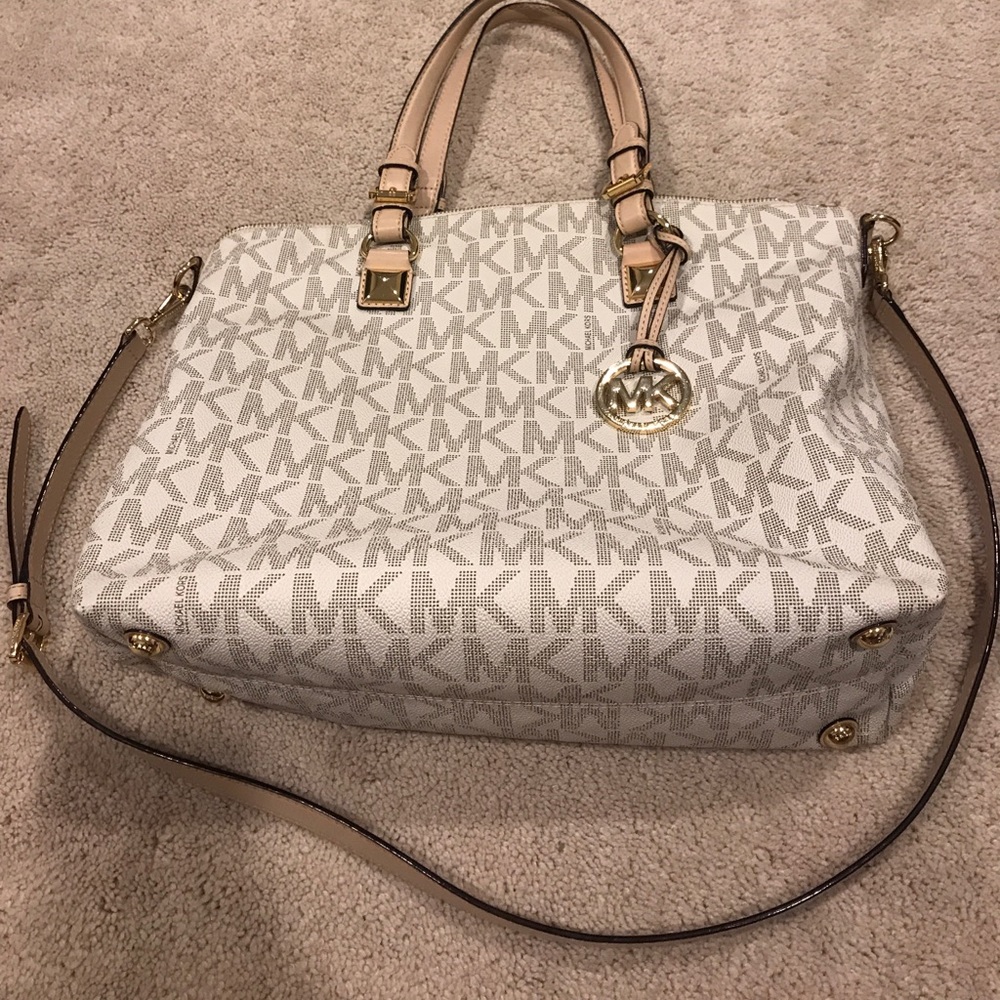 Michael Kors Tote