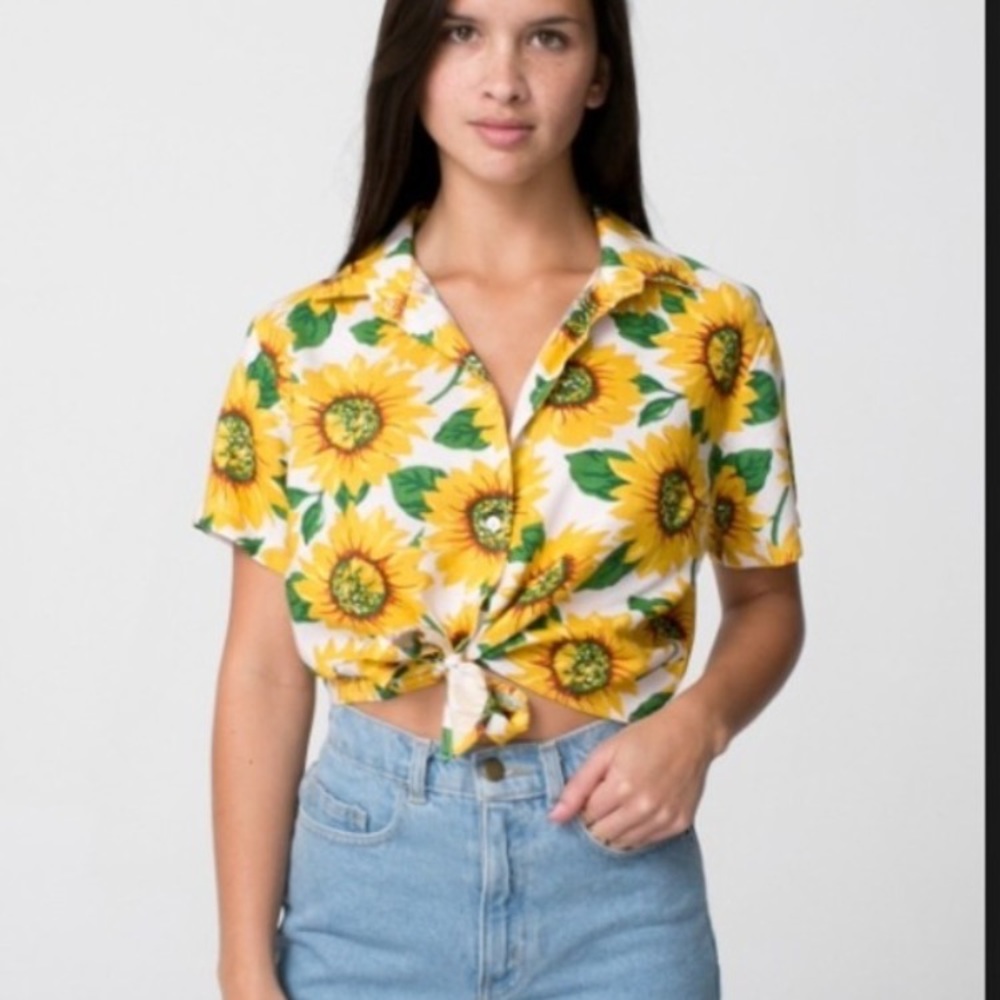 Sunflower button crop top