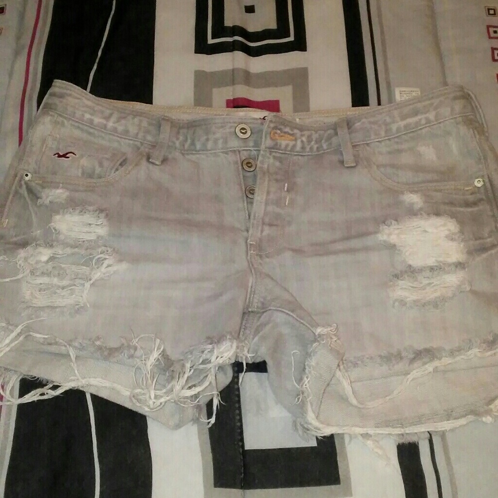 NWOT--- HOLLISTER SHORTS