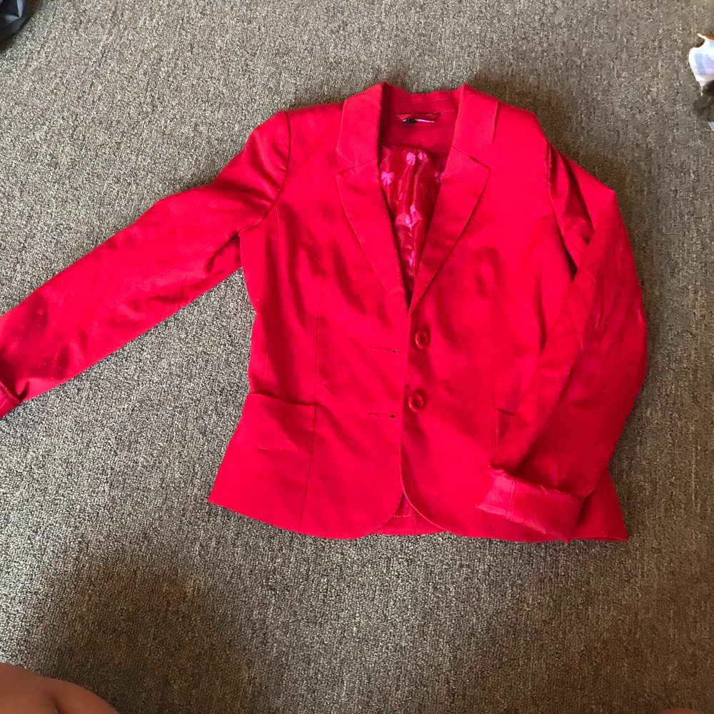 RED BLAZER FROM H&M