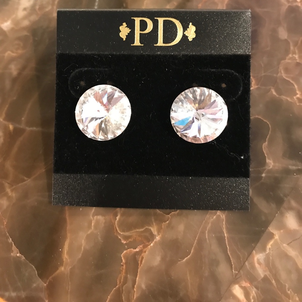 Costume Jewelry Studds