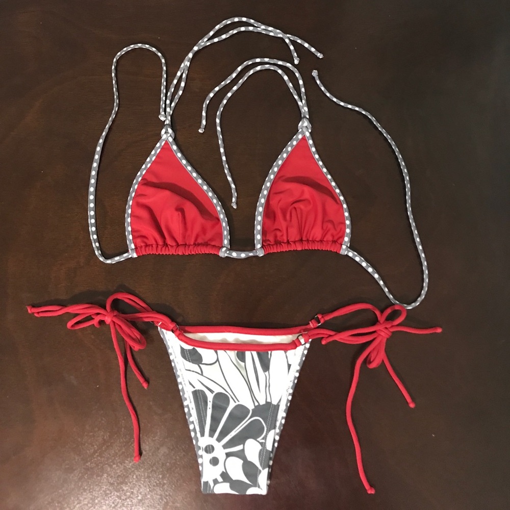 South Beach Red and Navy Blue w/ White Bikini