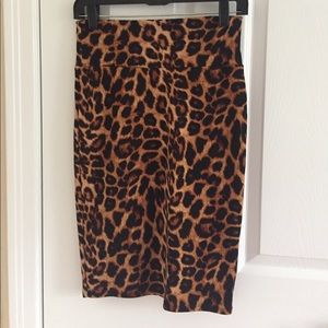 LuLaRoe leopard Cassie