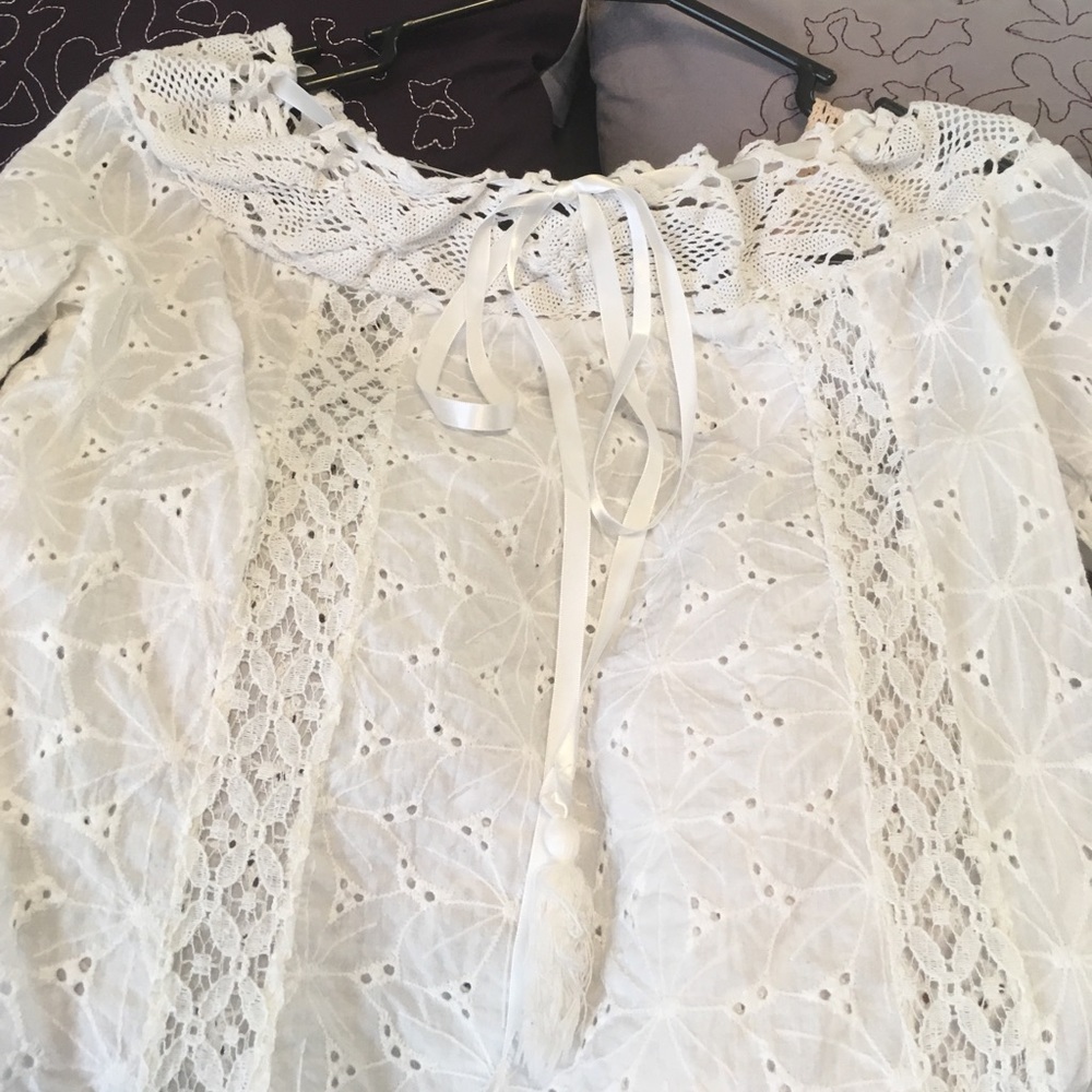 Off shoulder top - Picture 2 of 4