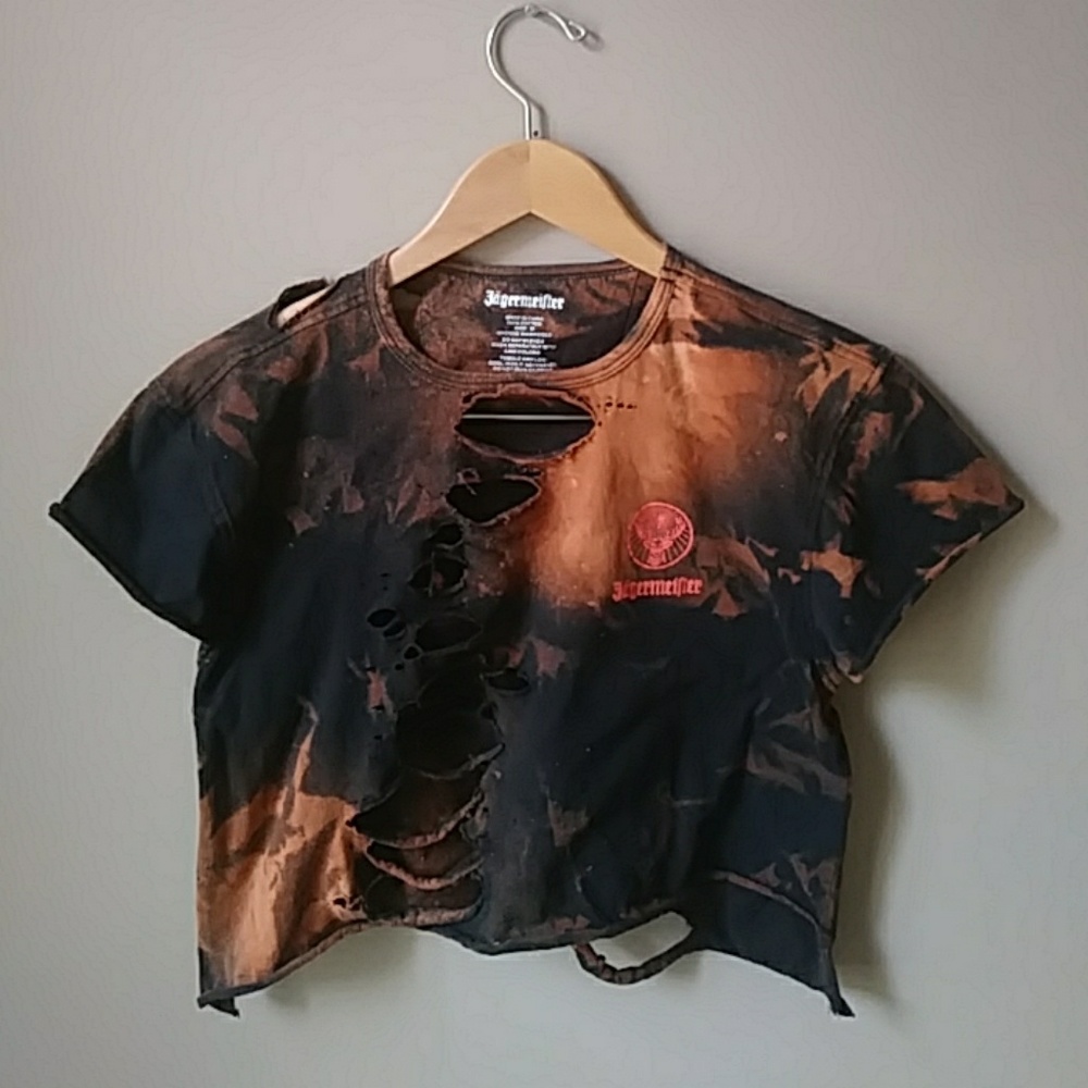 Custom crop grunge tshirt med