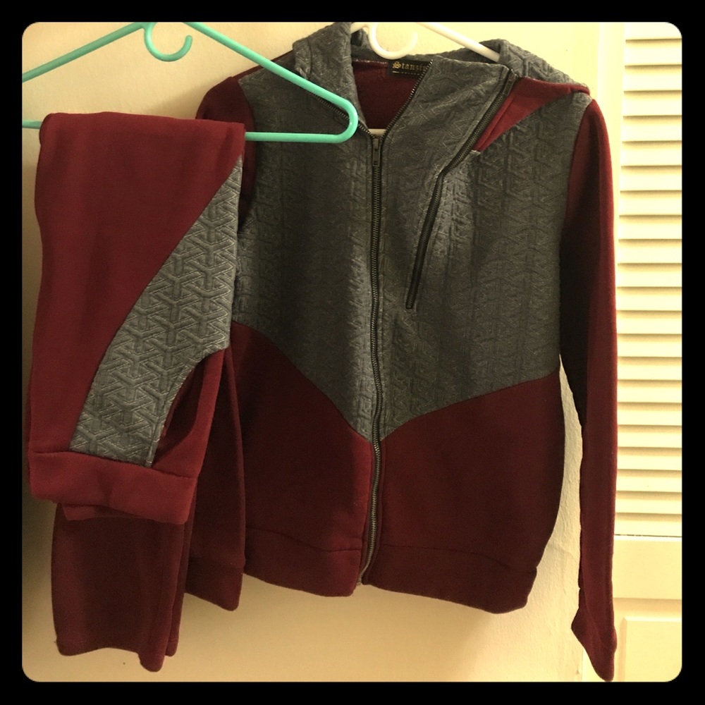 ⭐️LAST CHANCE⭐️ Stanzino Hoodie and pants Set