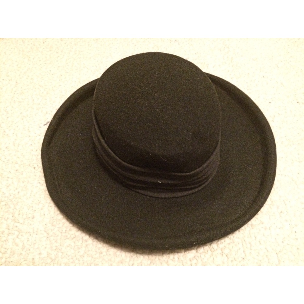 Black hat