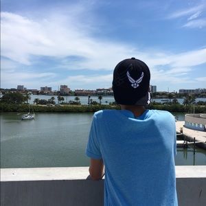 Meet your Posher, Colin