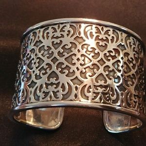 Cuff bracelet