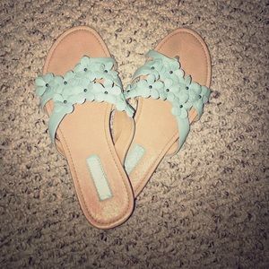 NWT Nurture Floral Sandals 8.5