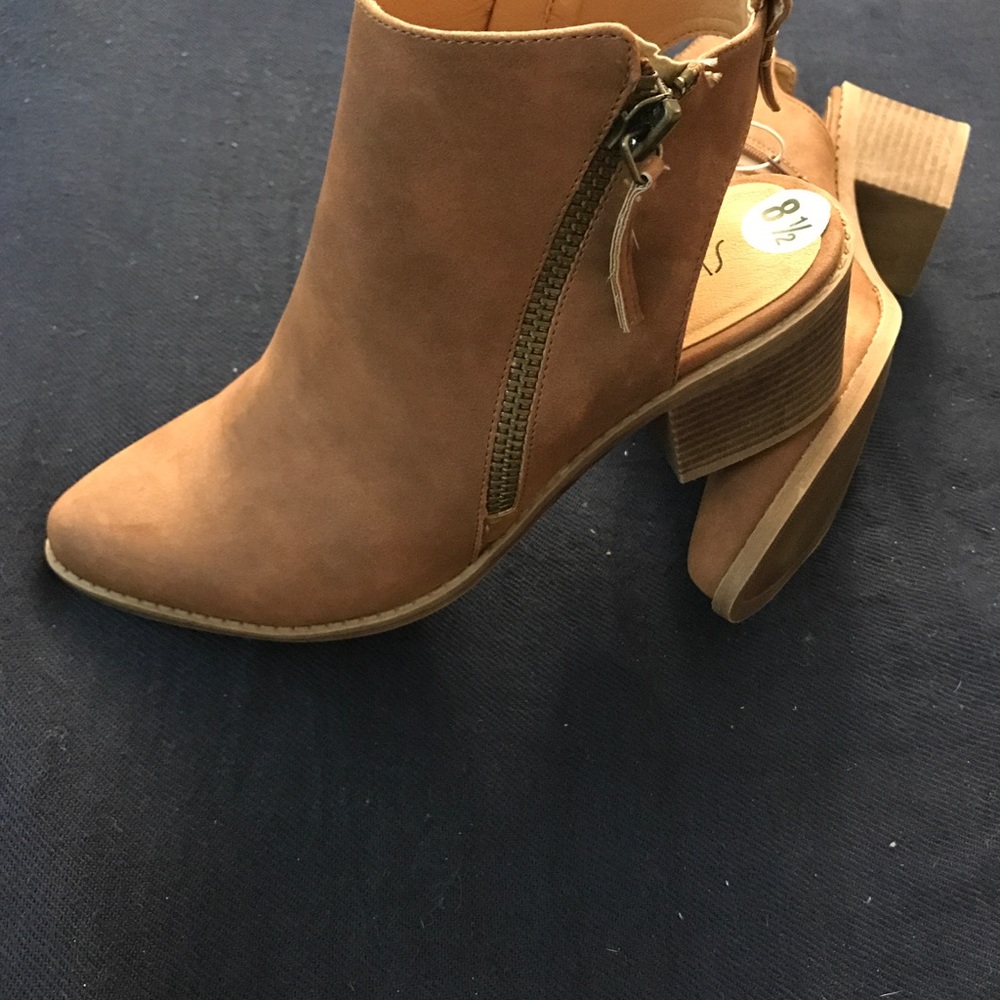 Tan Sugar Booties