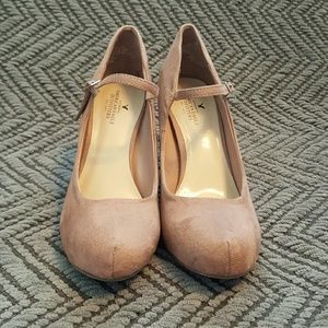 American Eagle heels