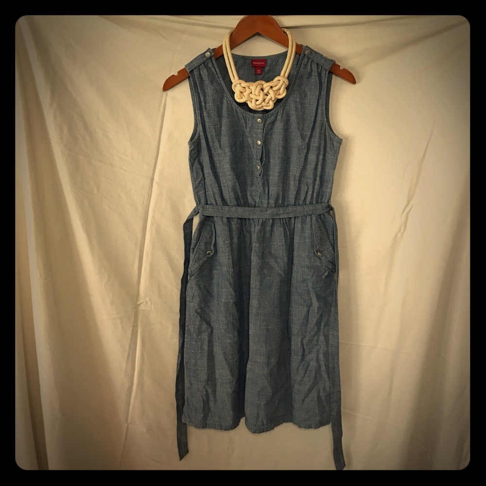 Sleeveless Chambray Dress (w/ Pockets!)