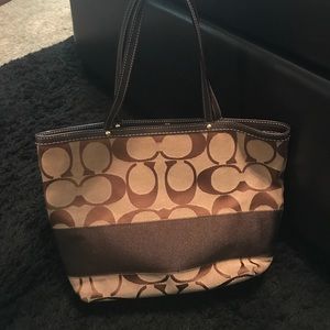 Coach purse.