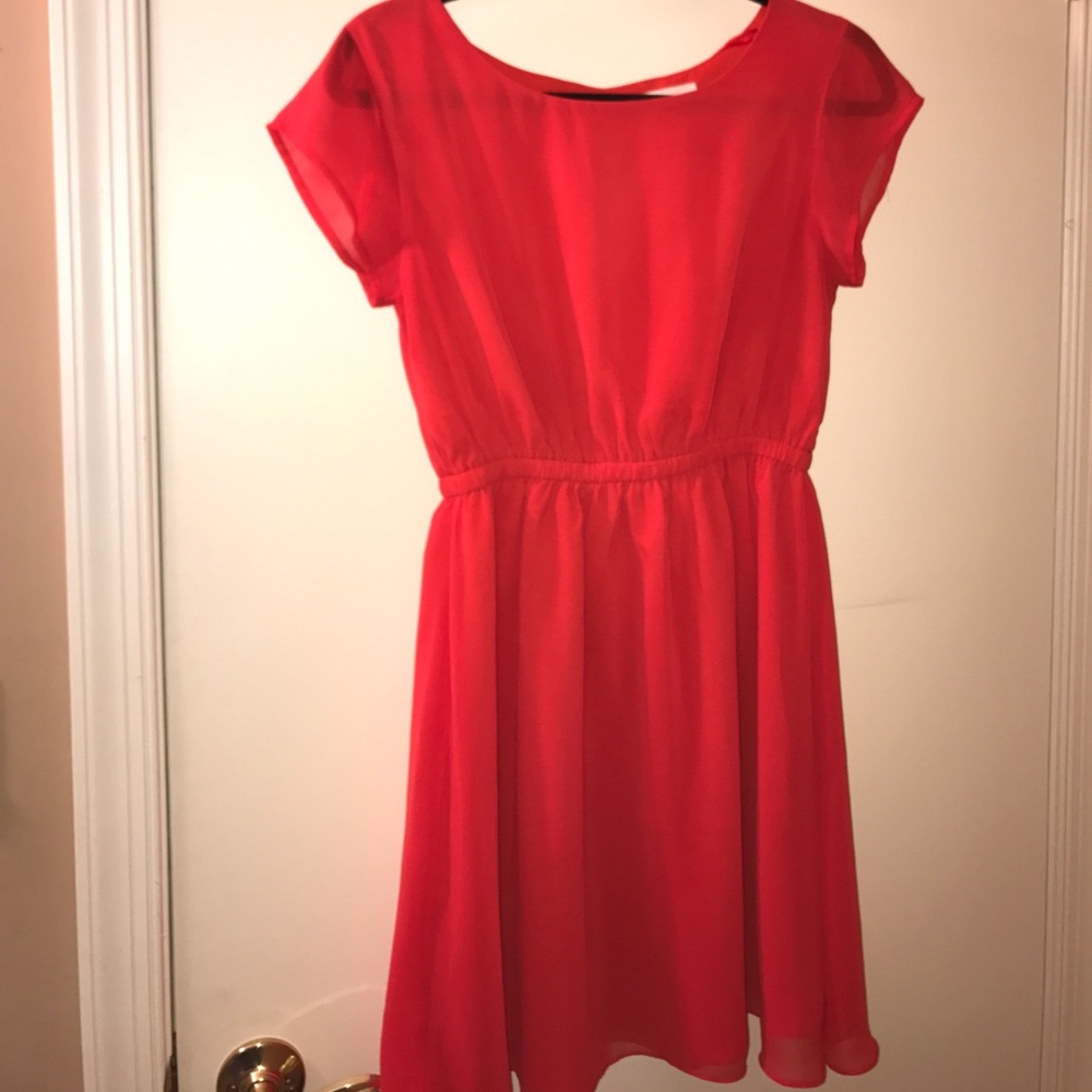 Pins and Needles coral short sleeve dress!
