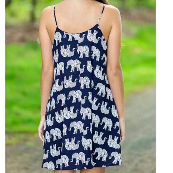 📣LAST ONE📣 🌿CAMI PRINT DRESS🌿🌿 - Picture 3 of 6