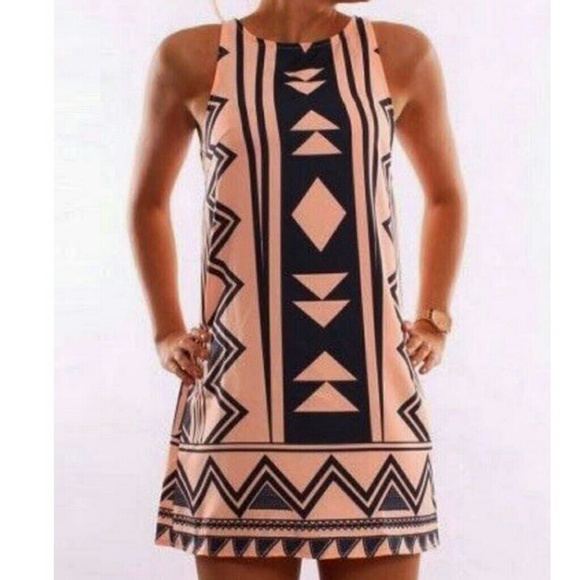 Dresses & Skirts - 🚨FINAL 🚨  🌿 AZTEC PRINT DRESS🌿🌿