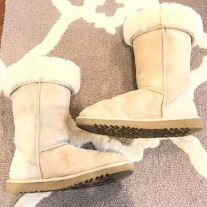 Classic Tall UGG Boots Sand Size 7
