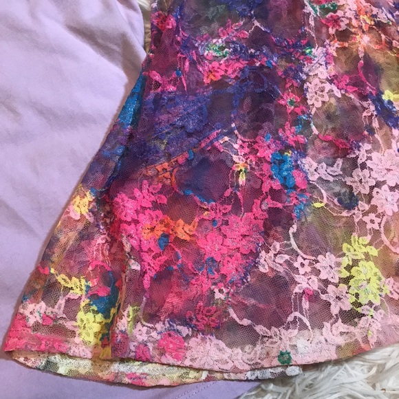 Purple & rainbow tops - Picture 7 of 7