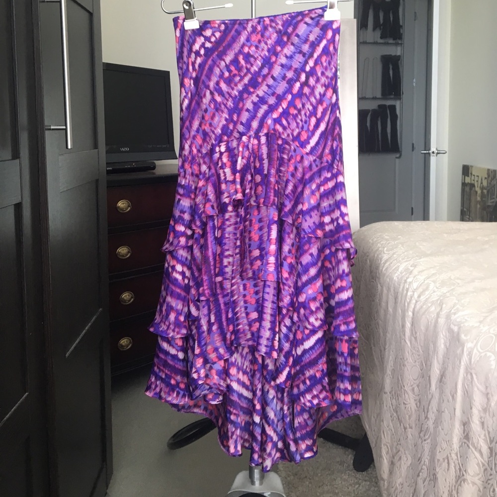 Cache skirt