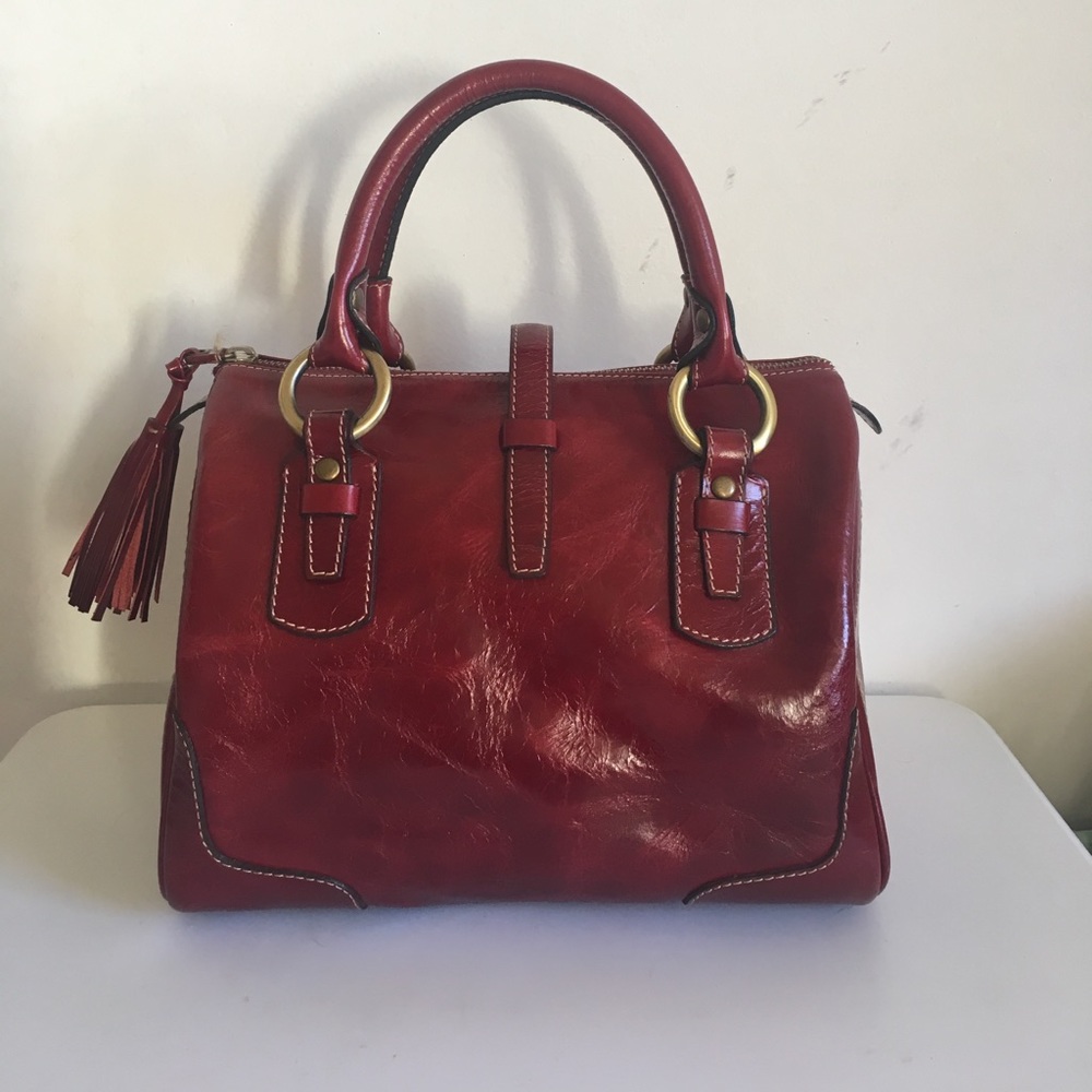 WINE RED HANDBAG