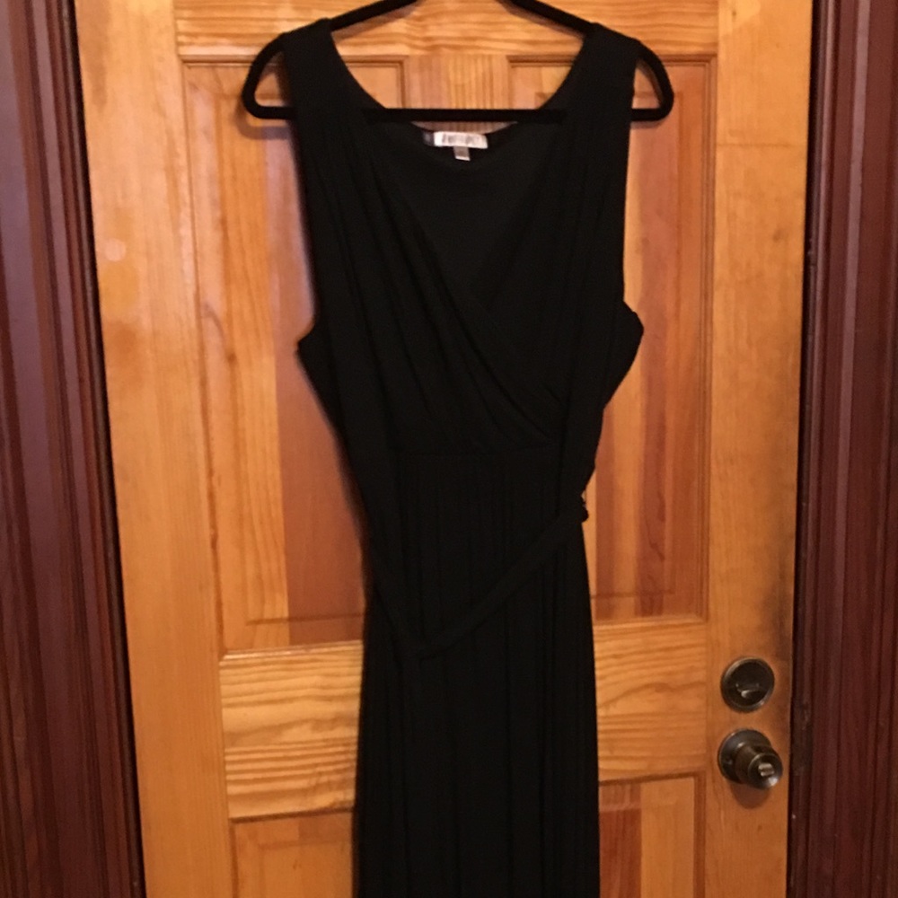 Black Jennifer Lopez Maxi Dress 2x