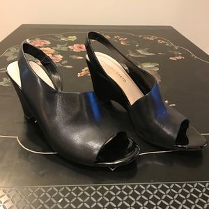 Black sling back wedges. Franco Sarto sz 9.5