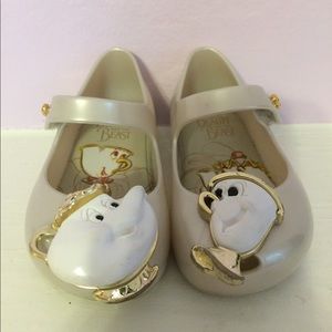 Size 5 Mini Melissa teacups (SOLD)