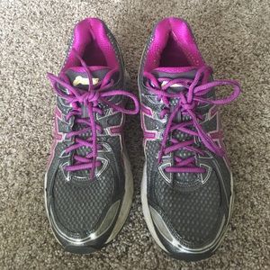 Asics GT 2170 8 1/2 2A(narrow)