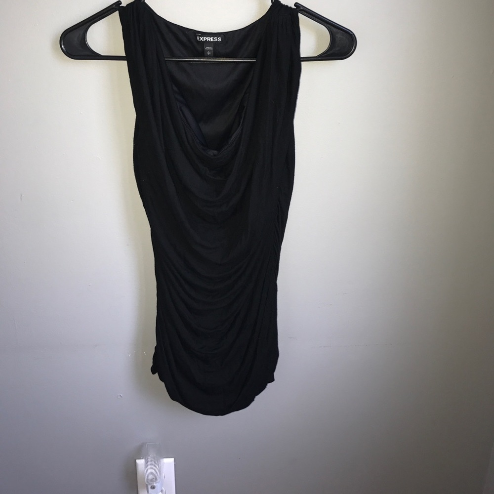 Express Classic black top