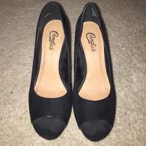 Black Pumps!