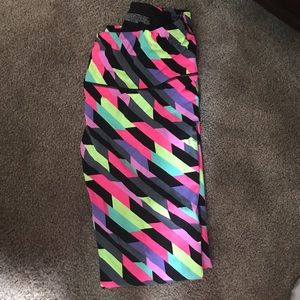 Large vs sport leggings