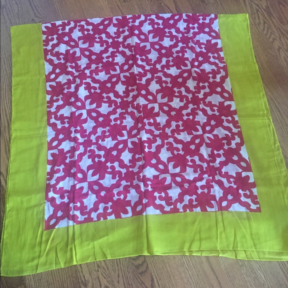 Juicy couture scarf