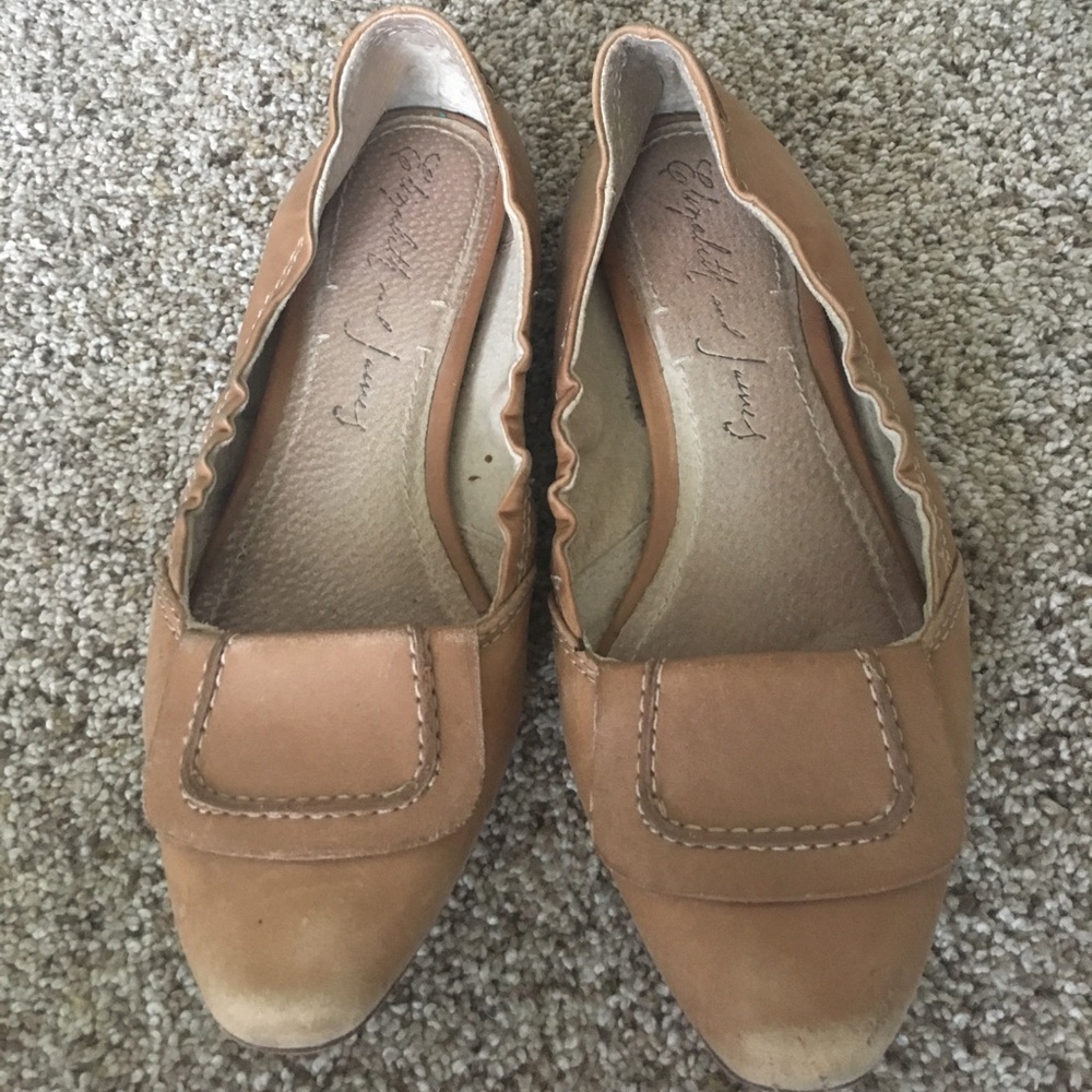 Elizabeth and James nude flats size 7 1/2