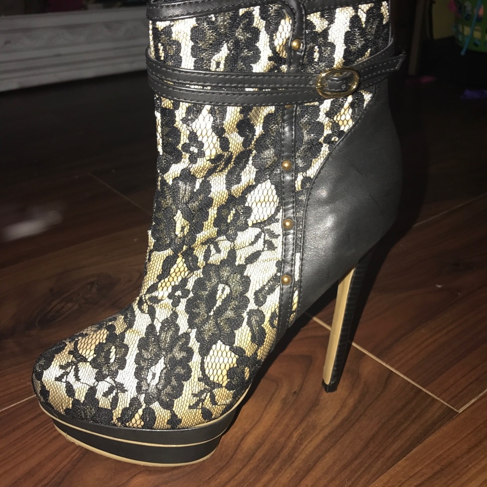 High heel lace booties