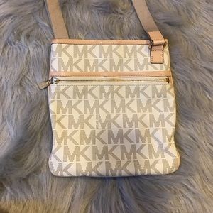 Michael Kors Crossbody