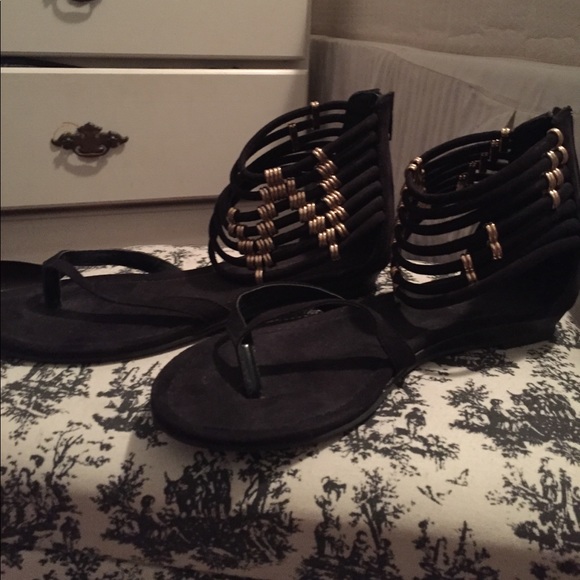 ShoeDazzle Shoes - Size 8.5 black and gold ankle wrap sandals