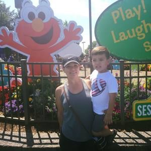 Meet your Posher, Alejandra