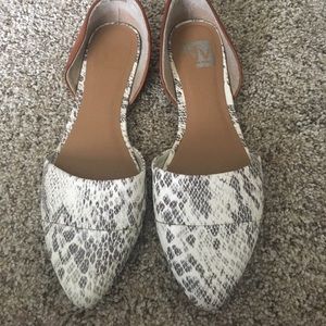 Dolce Vita flats size 7