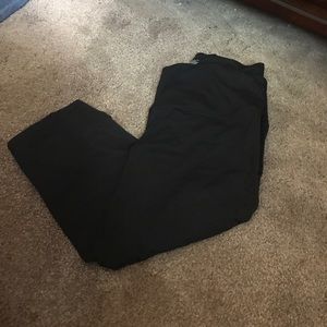 Large vsx cropped leggings
