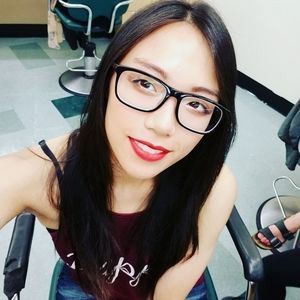 Meet your Posher, Natalie