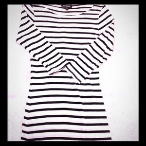 Bebe black & white striped 3/4 sleeve top, size S