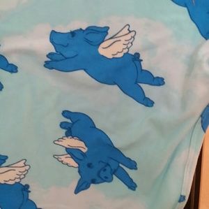 OS Lularoe Flying Pig Leggings
