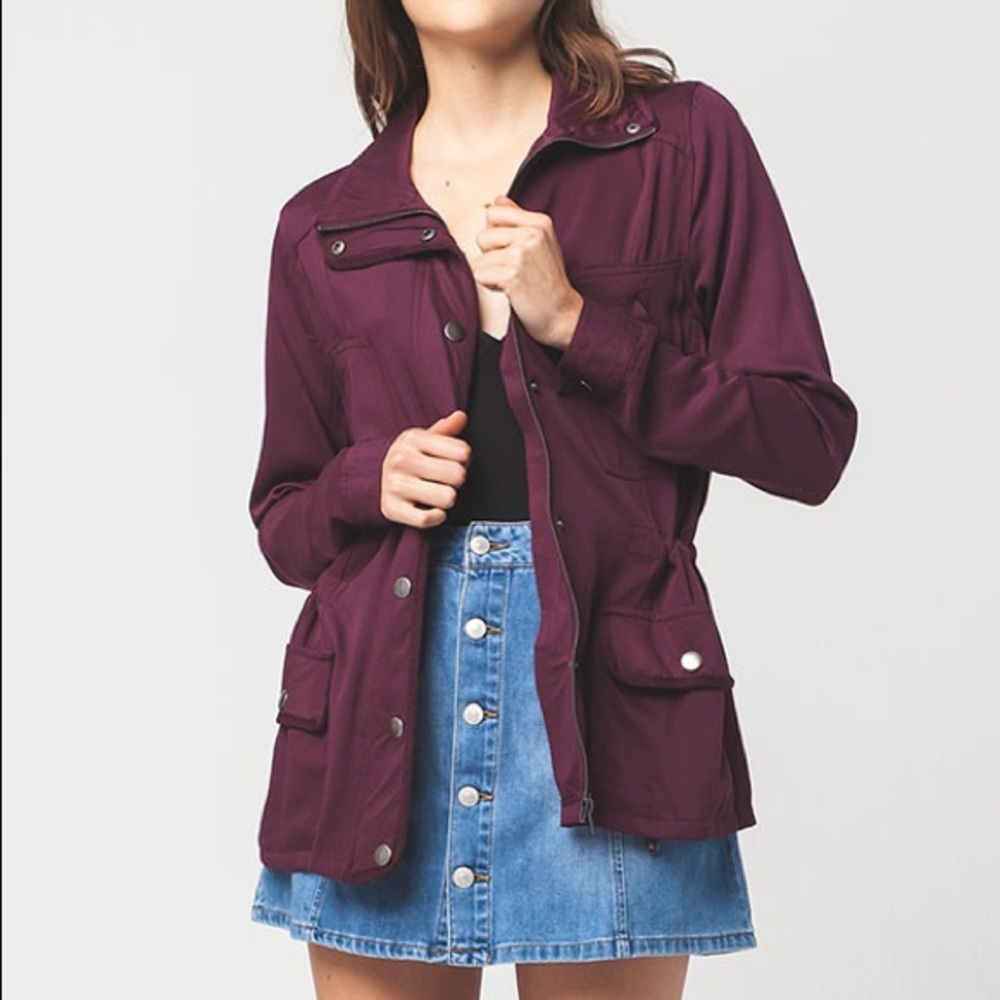 NWOT Tilly's Full Tilt Wine Anorak Jacket