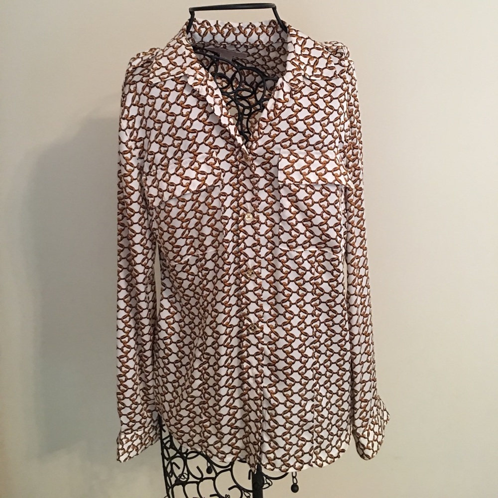 Micheal Kors classic button down top 💕