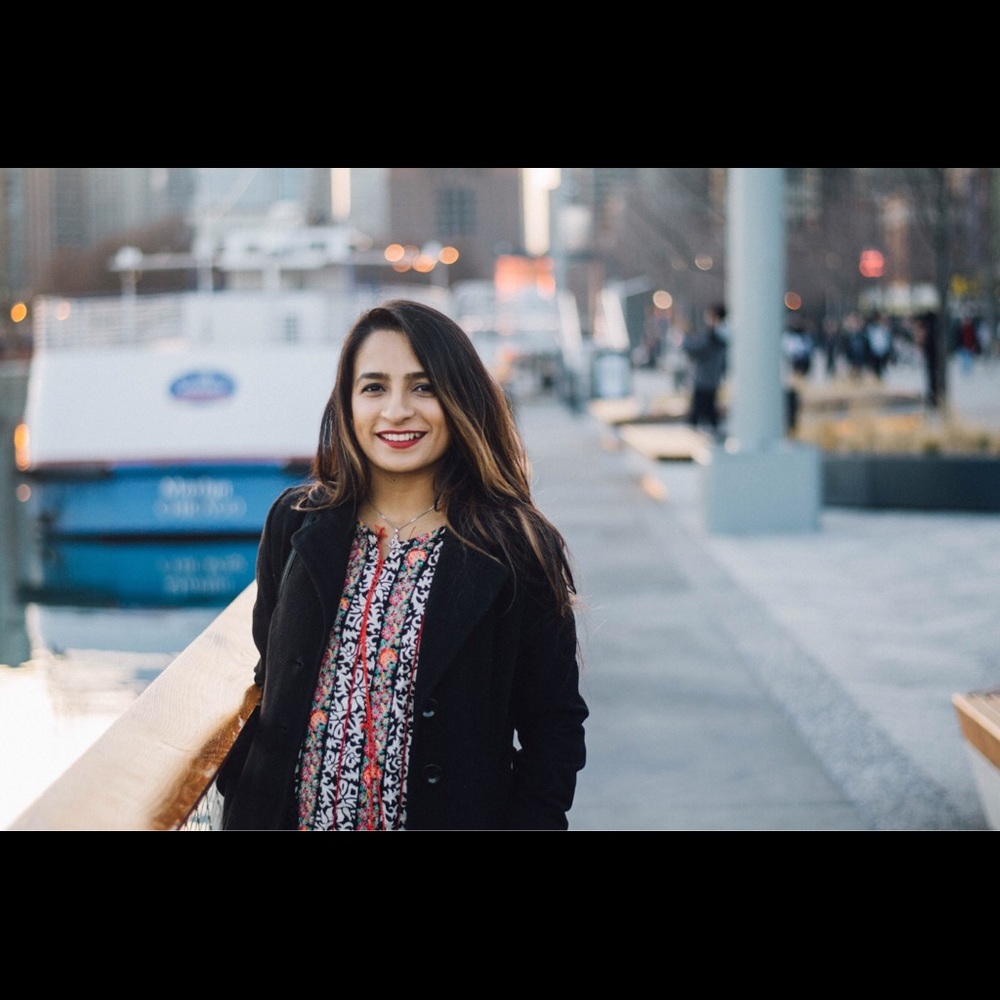 Meet your Posher, Madiha